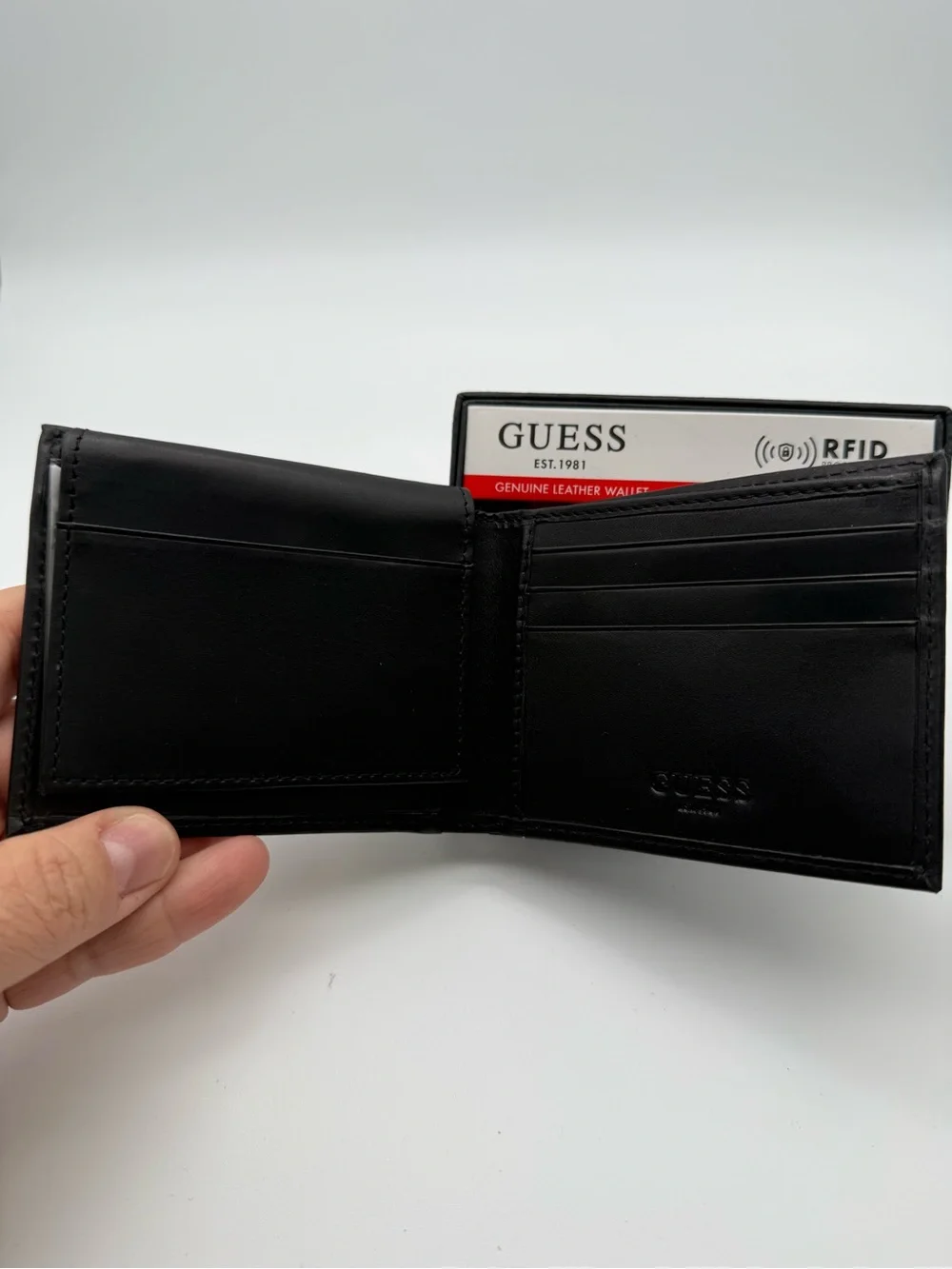 GUESS Black Genuine Leather RFID Card & Key Holder